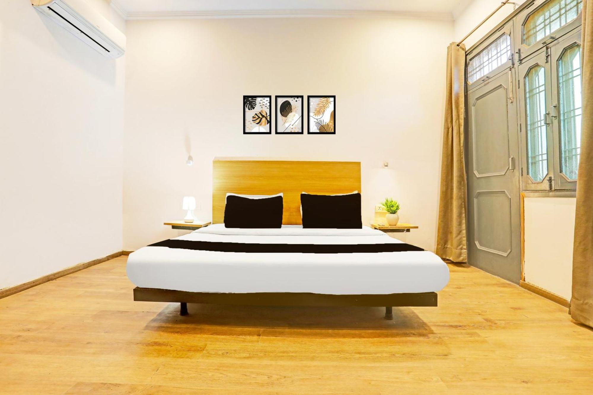 Super Townhouse Vijay Khand Gomti Nagar Lucknow Luaran gambar